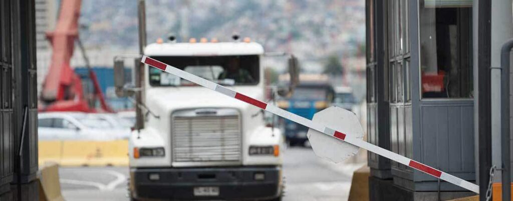 antidumping and countervailing duties truck passing through inspection point